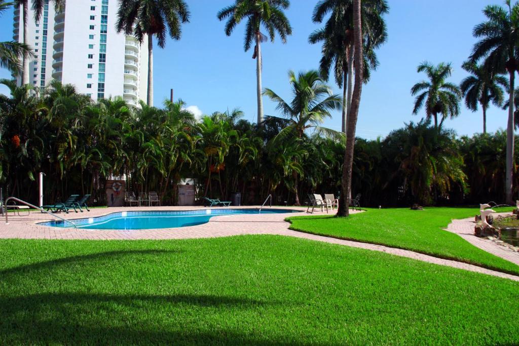 Rock Lake Resort Fort Myers Eksteriør bilde