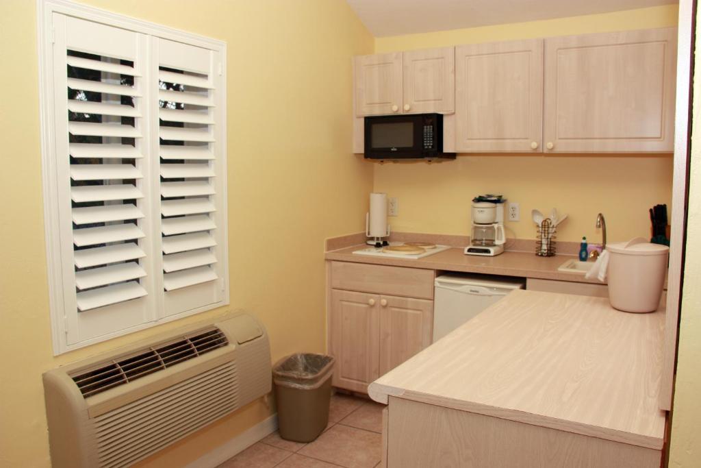 Rock Lake Resort Fort Myers Rom bilde